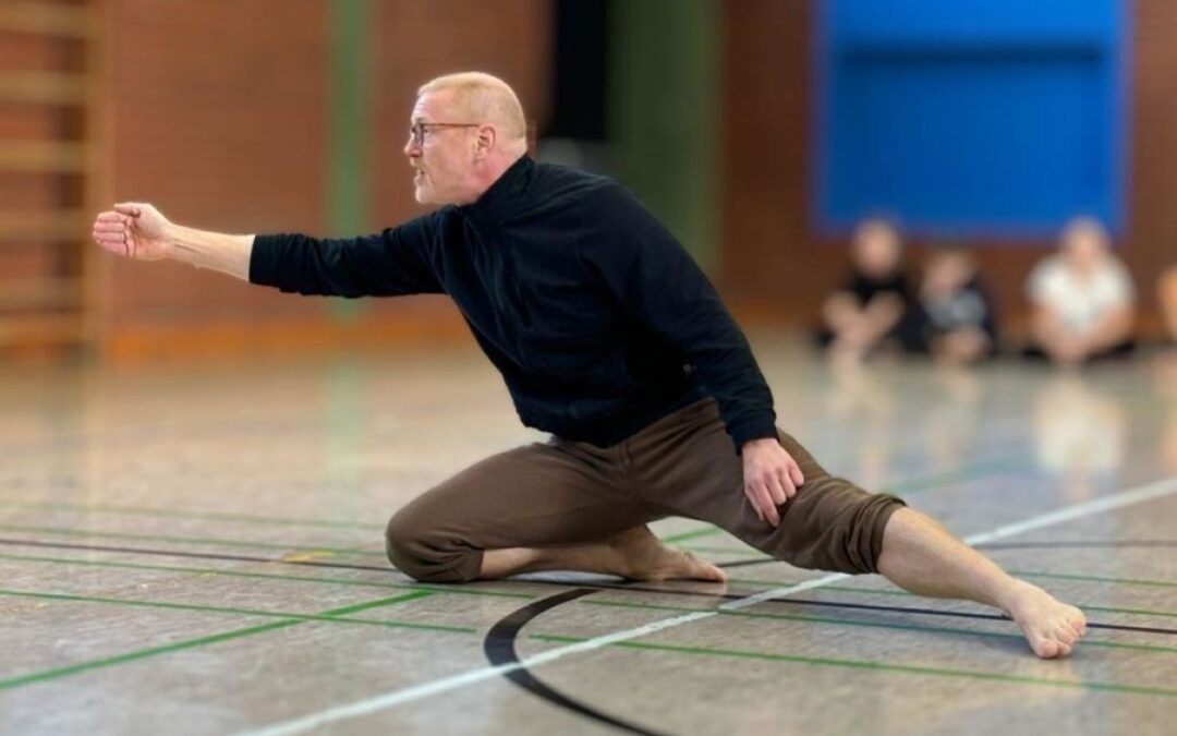 Atempause im Tanz – Workshop mit Alan Brooks
